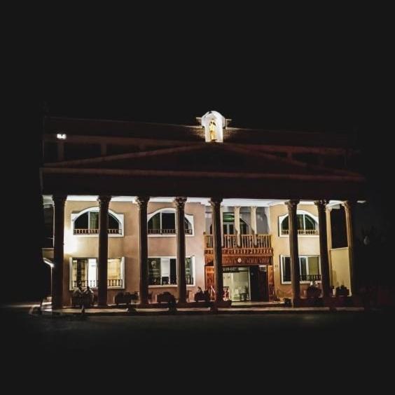 Trajan Hotel Timgad Bagian luar foto